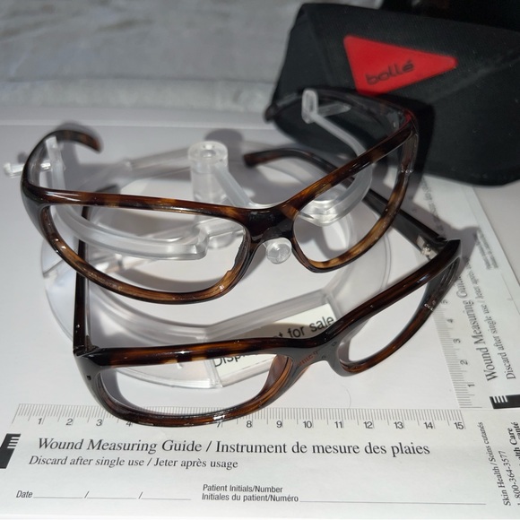 Bolle sunglasses set of 2. Frame only. - Picture 1 of 8